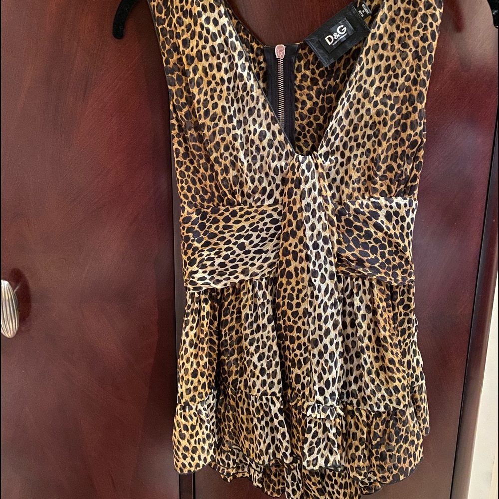 D&G top